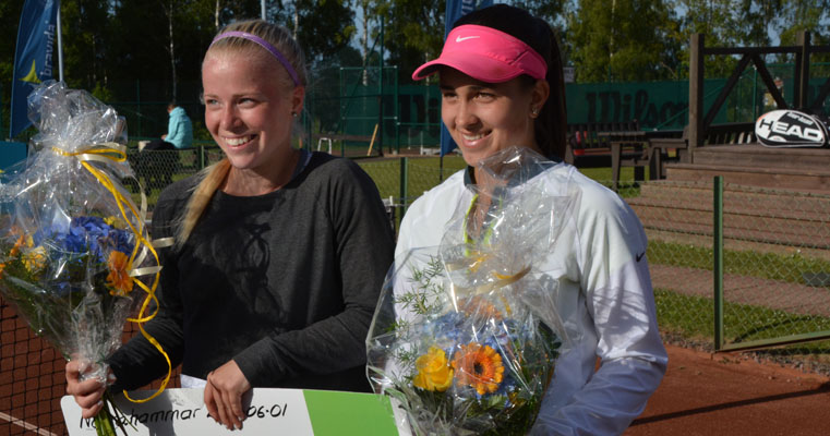 Maja Örnberg och Adna Sofradzija (Foto: Henrik Gustavsson/SweTennis)