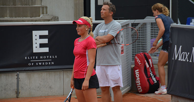 Susanne Celik och coach Rickard Billing (Foto: Henrik Gustavsson/SweTennis)